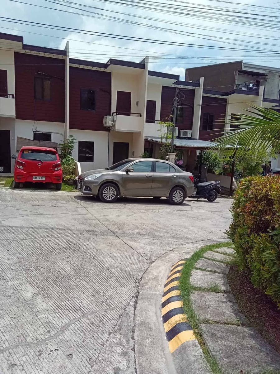 Townhouse for Rent Capitol Site, Cebu City - photo 5