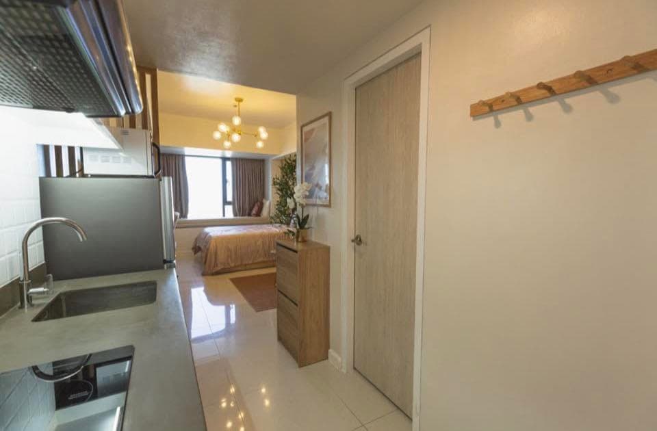 LIVE IN STYLE AT MANDANI BAY - photo 3
