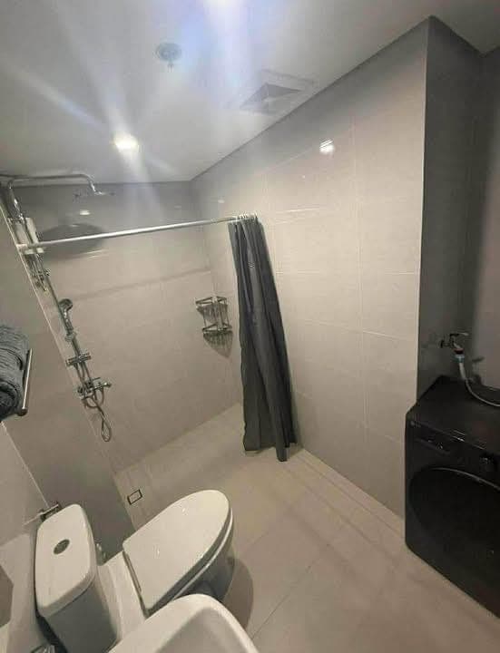 Be the first renter of this stunning 1BR Loft Penthouse at Baseline Prestige ✨ - photo 4