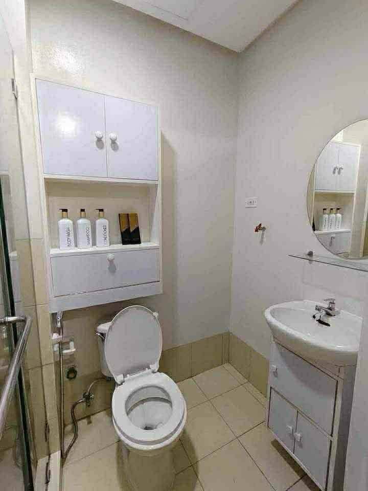 For Direct Client Pls ! For Rent Trees Residence in SM Fairview QC - photo 4