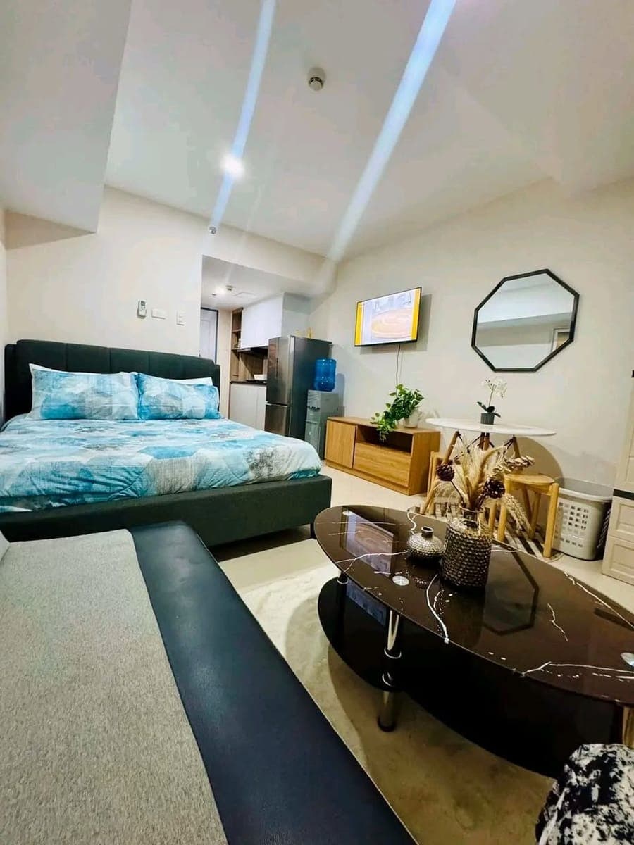 Studio for rent - photo 1
