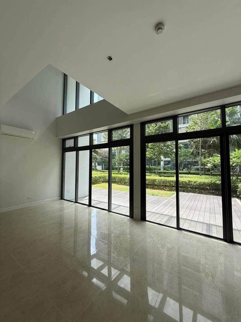 FOR RENT : ARBOR LANES 3BR GARDEN VILLA - photo 1