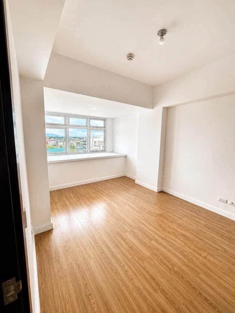 FOR RENT : THE VERANDA 1 BEDROOM - photo 1