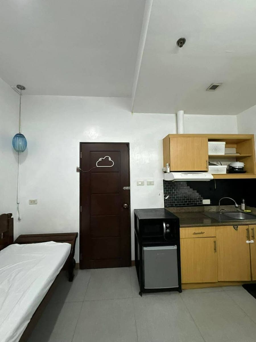 📍For Rent 148 Residences walking distance to USC main - photo 1