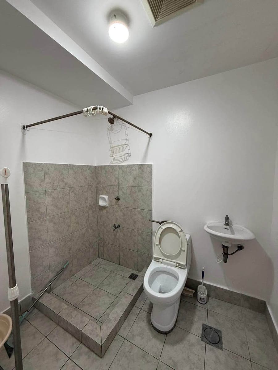 Studio Condo Unit for Rent - photo 5