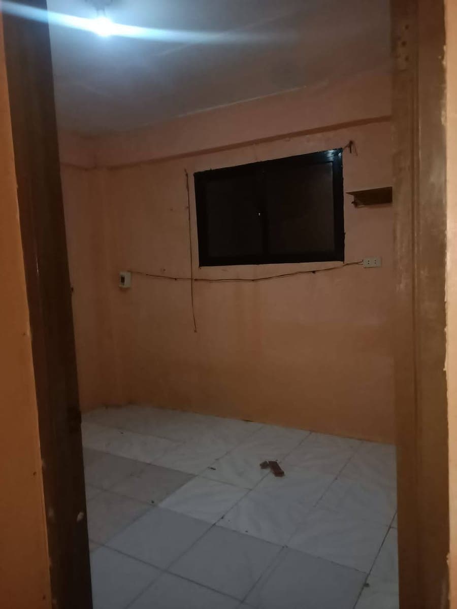 Room for rent 2 bedroom  9500k  2flor sub meter water  Own  meter  ilaw  provide air con  motor park... - photo 4