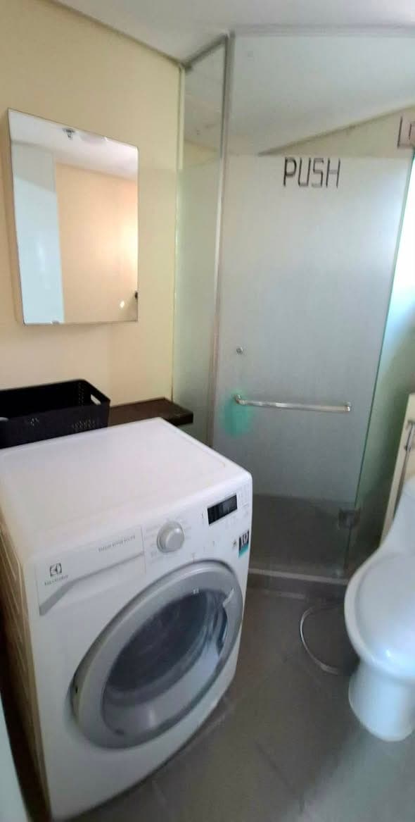 FOR RENT | EXECUTIVE STUDIO (End Unit) | Fully Furnished - photo 2
