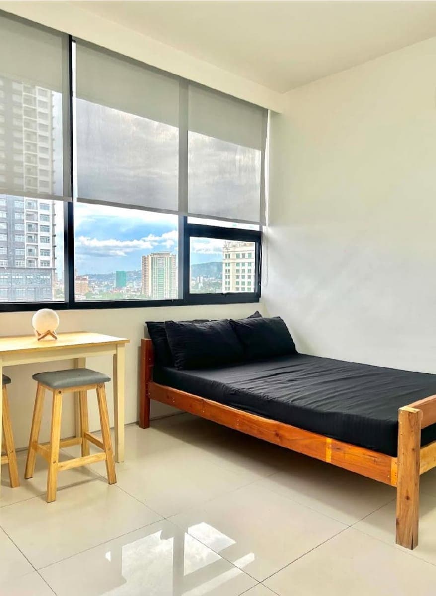 Studio Condo for Rent at Avenir - photo 3