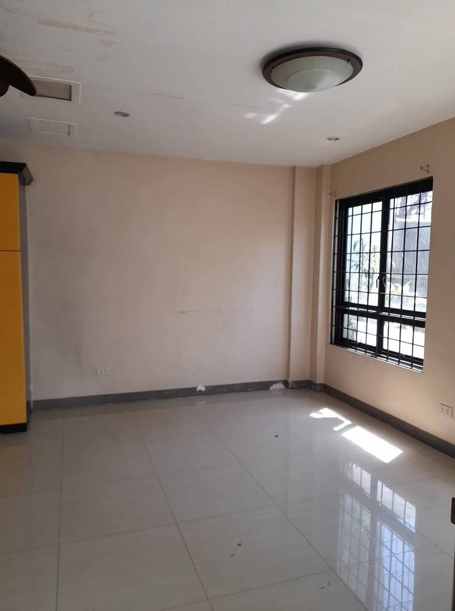 2 storey townhouse - photo 3