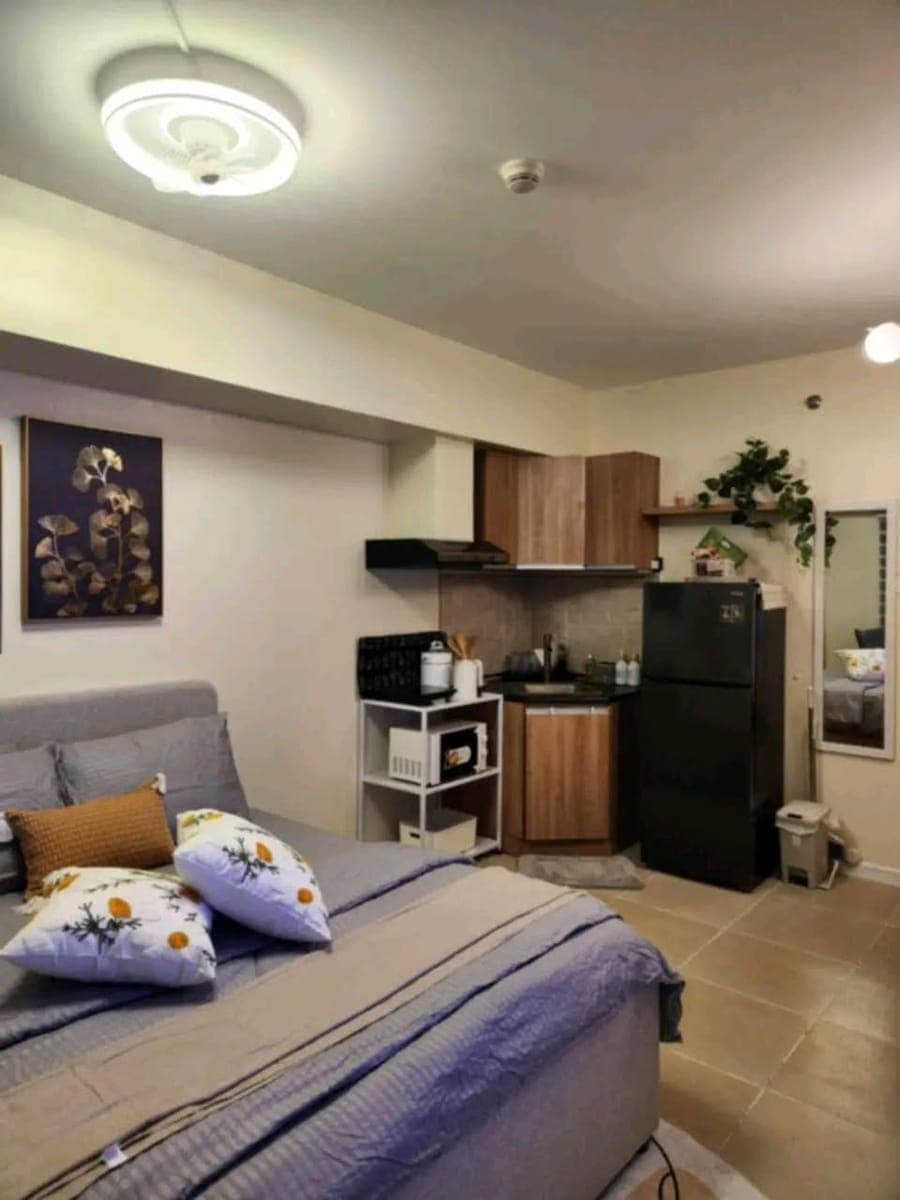 AVIDA RIALA STUDIO UNIT FOR RENT - photo 2