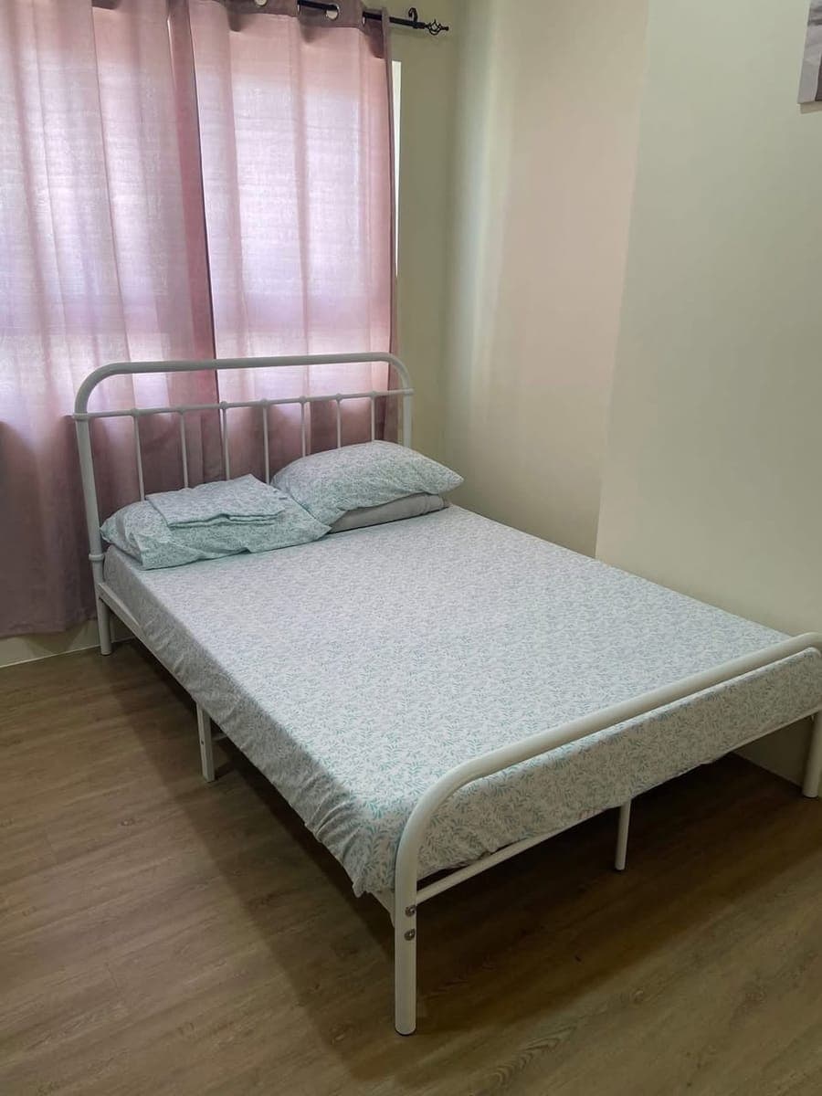 🏢 FOR RENT: Furnished Studio Unit with Balcony ‼️ - photo 1