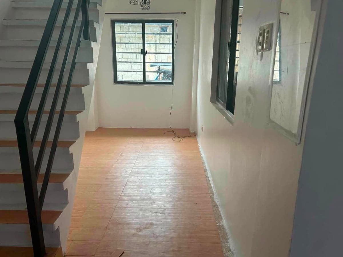 📍 HOUSE FOR RENT: Modern 2-Storey House sa UMC Village, Napindan, Taguig city💰 UPANG BUWANAN: ₱20,... - photo 4