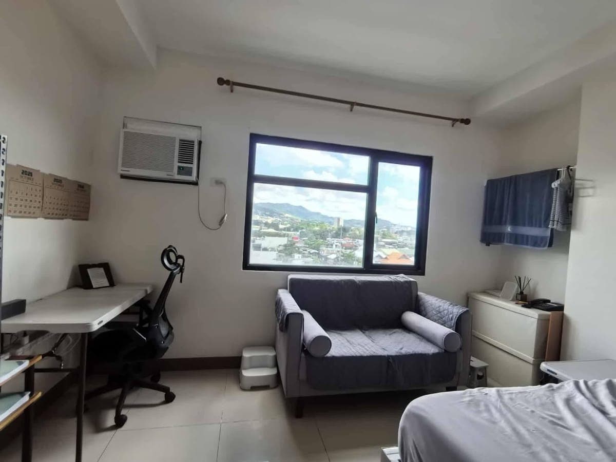 Studio for rent - photo 1