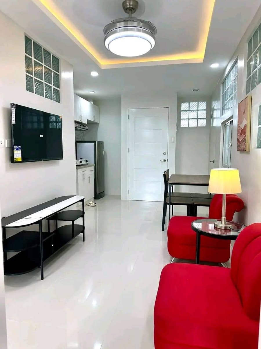 House for rent - photo 1