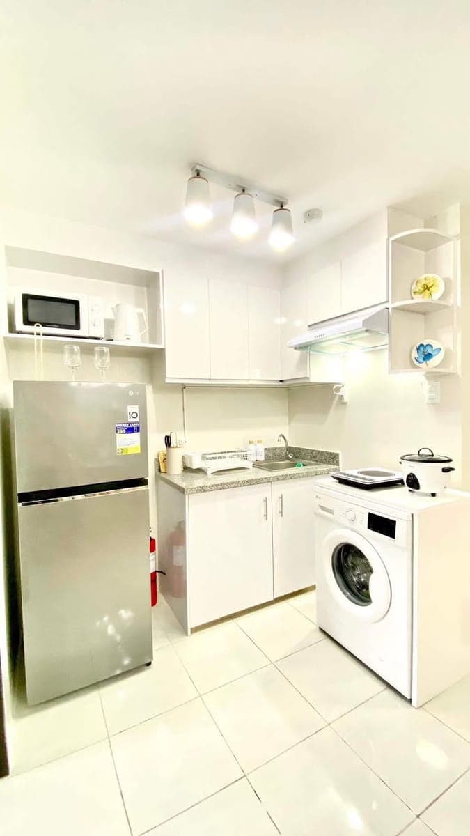✨ Fully Furnished 2-Bedroom Unit at Urban Deca Homes Banilad 🏙️ - photo 5