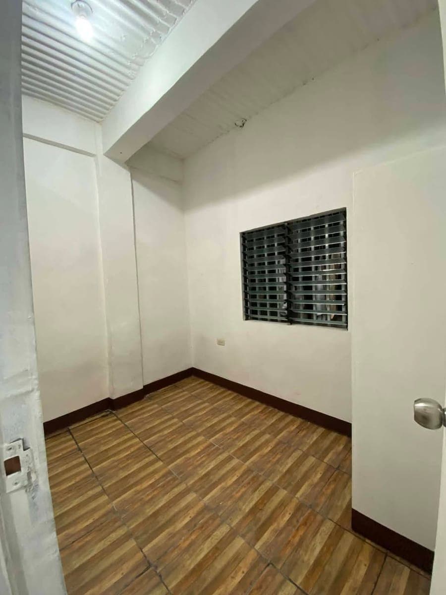 Room for rent - photo 2