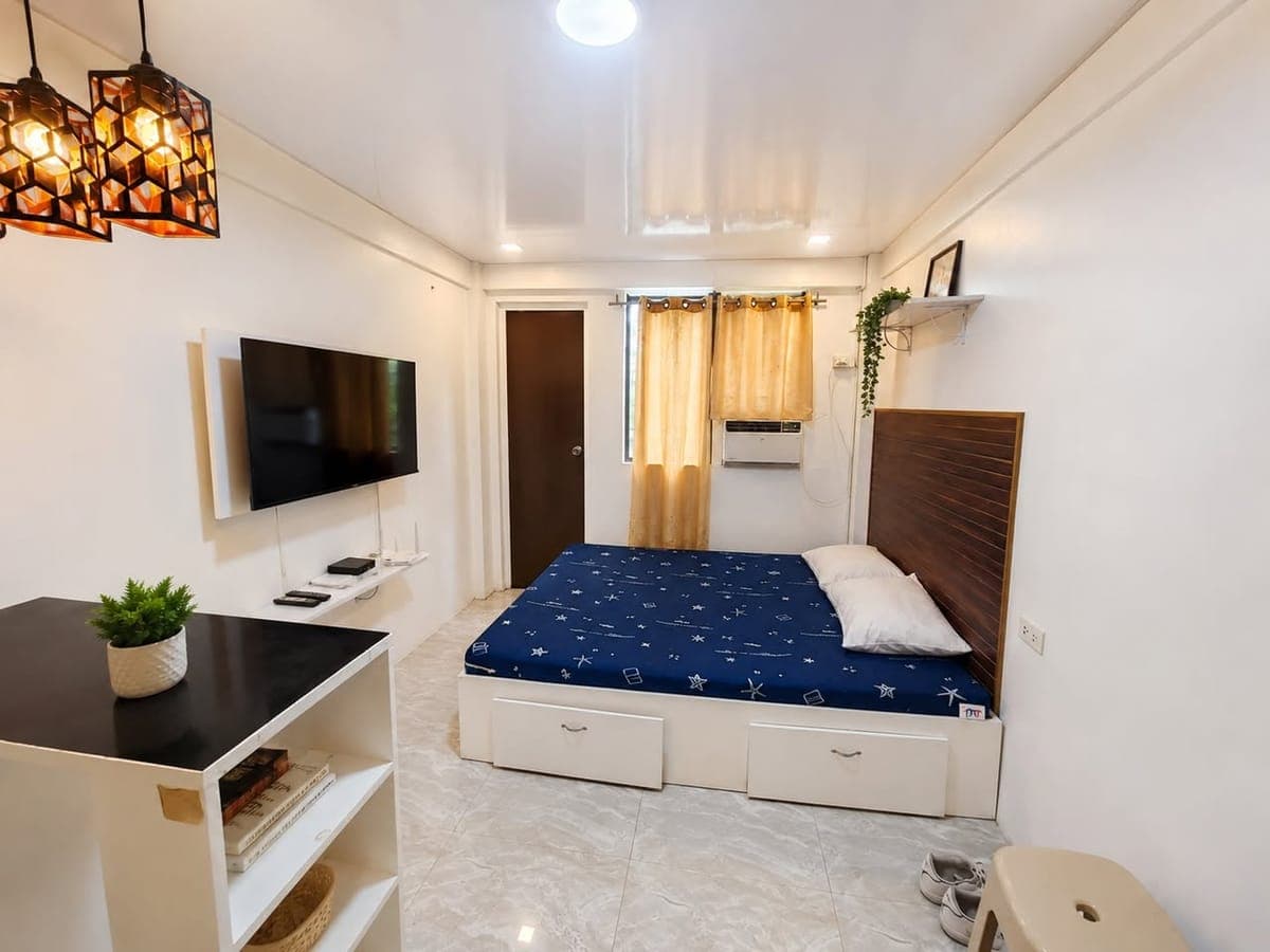 🏡 STUDIO TYPE CONDO FOR RENT IN CAGAYAN DE ORO CITY | SEMI-FURNISHED UNIT ✨ - photo 1