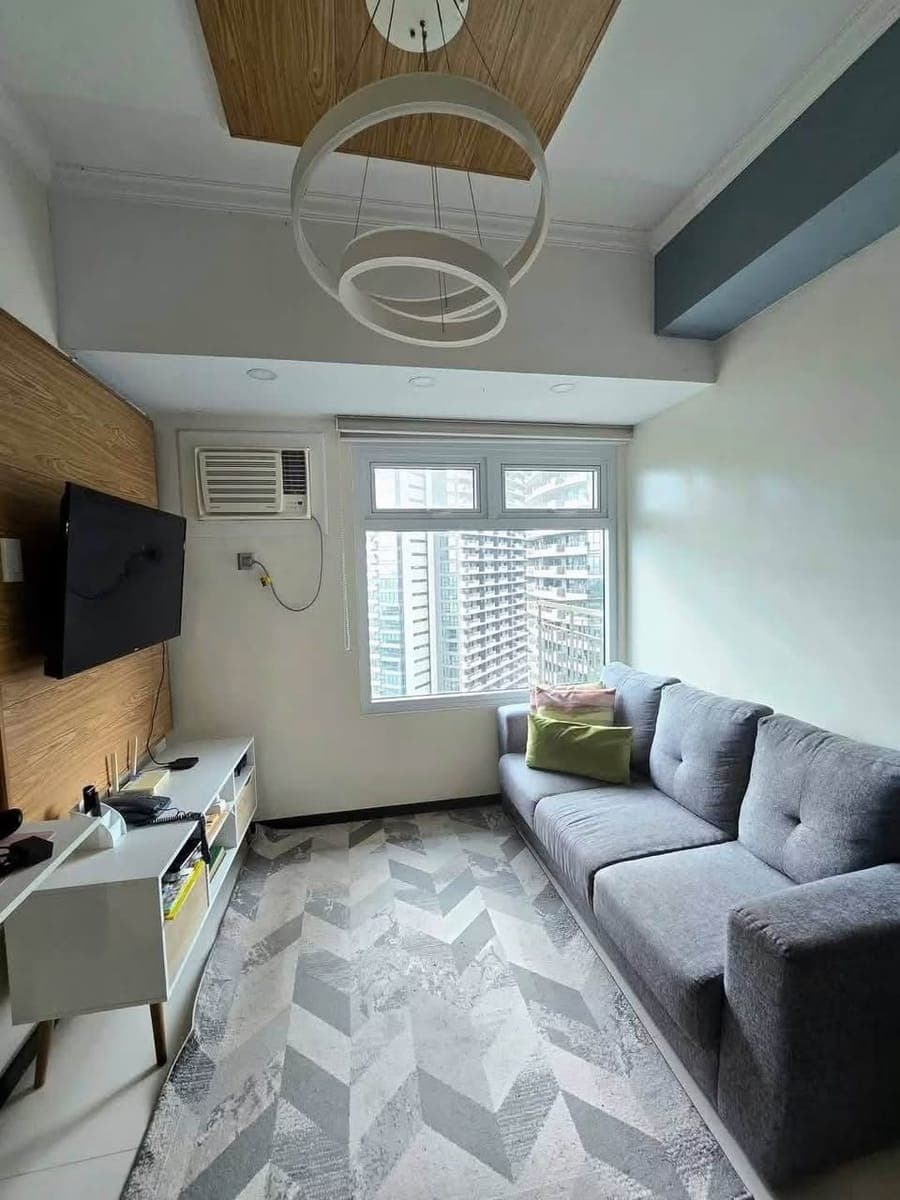 Trion Towers Tower 3 BGC for Rent🌷✨ - photo 1