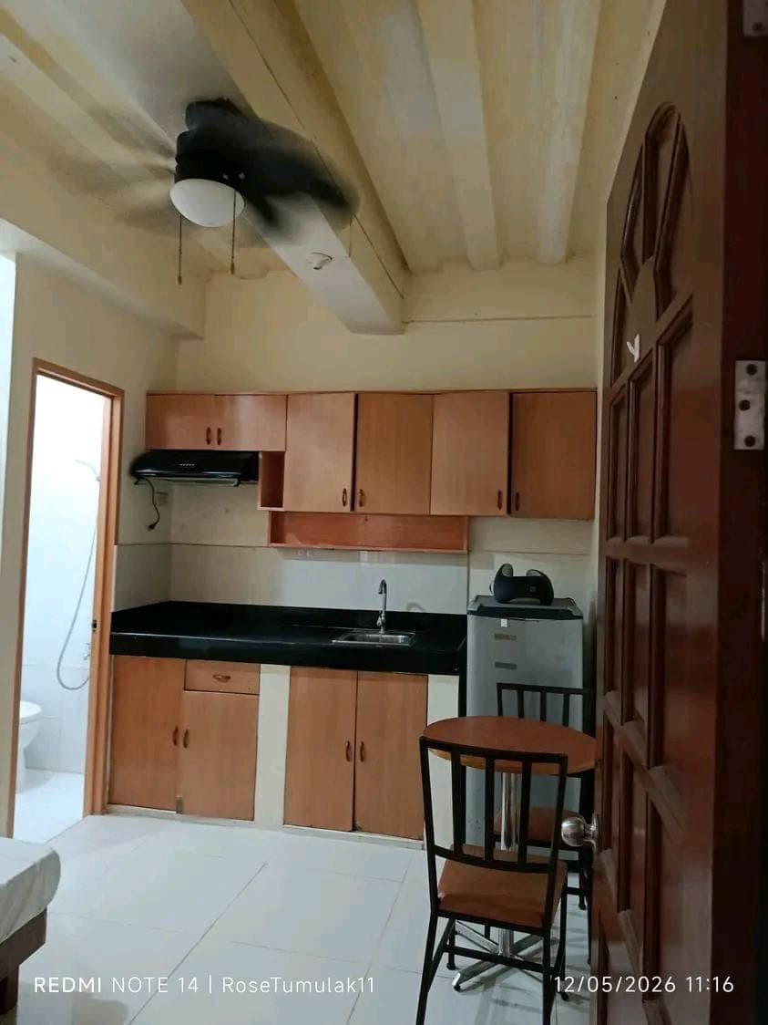 📣 FOR RENT SEMI FURNISHED STUDIO APARTMENT - photo 1