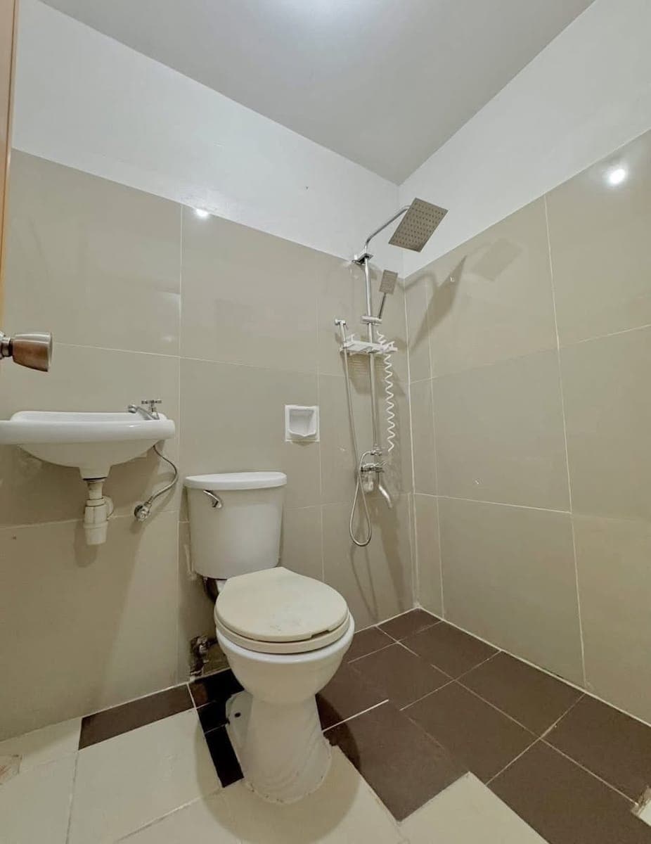 Condo/Room for Rent 🔑 - photo 2
