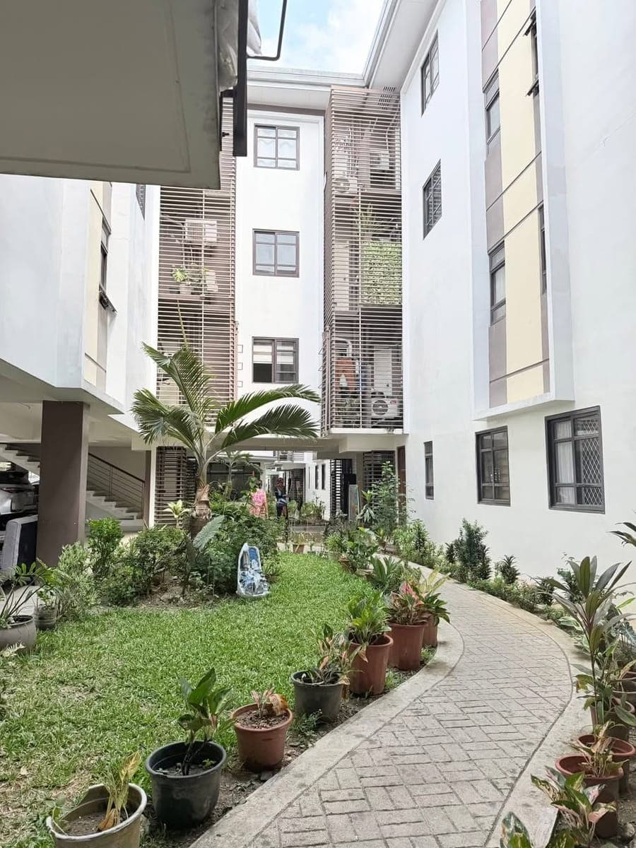 🏡 FOR RENT — 2 Bedroom Condo at The Courtyards at Brookridge - photo 1