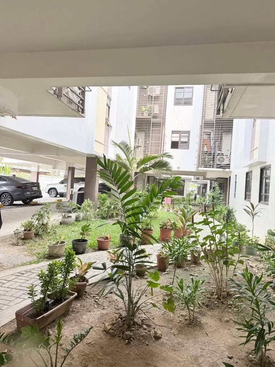 🏡 FOR RENT — 2 Bedroom Condo at The Courtyards at Brookridge - photo 1