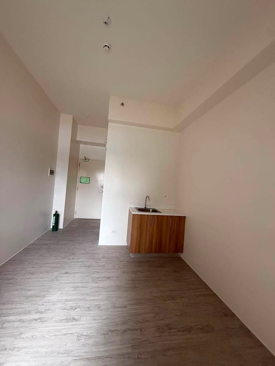BRAND NEW Studio rent 14k only bare - photo 1