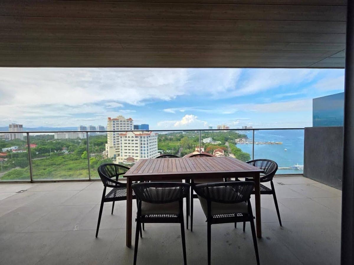 For Rent: The Reef Large 1 bedroom corner unit - photo 4