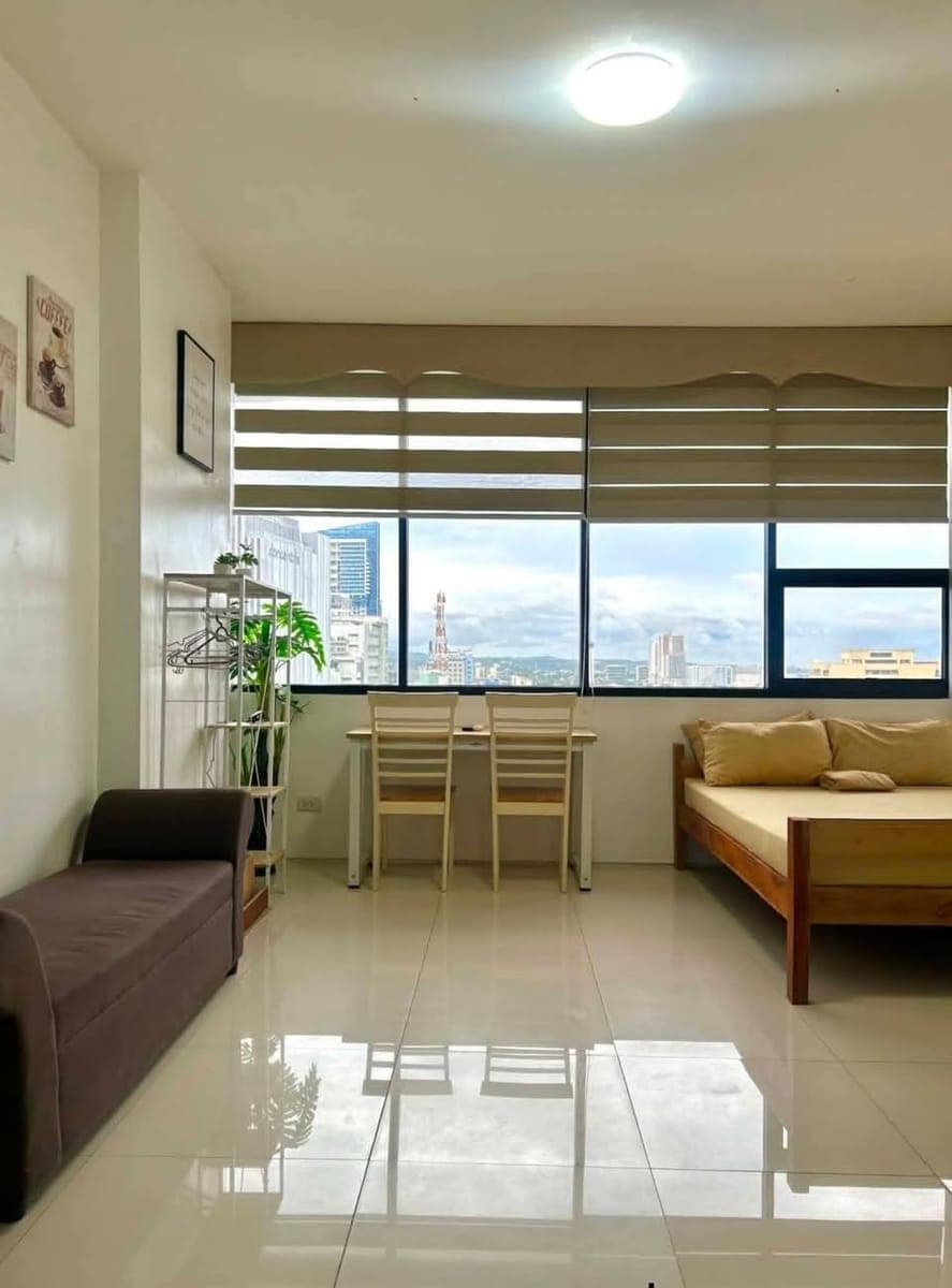 AVENIR STUDIO FOR RENT - photo 1