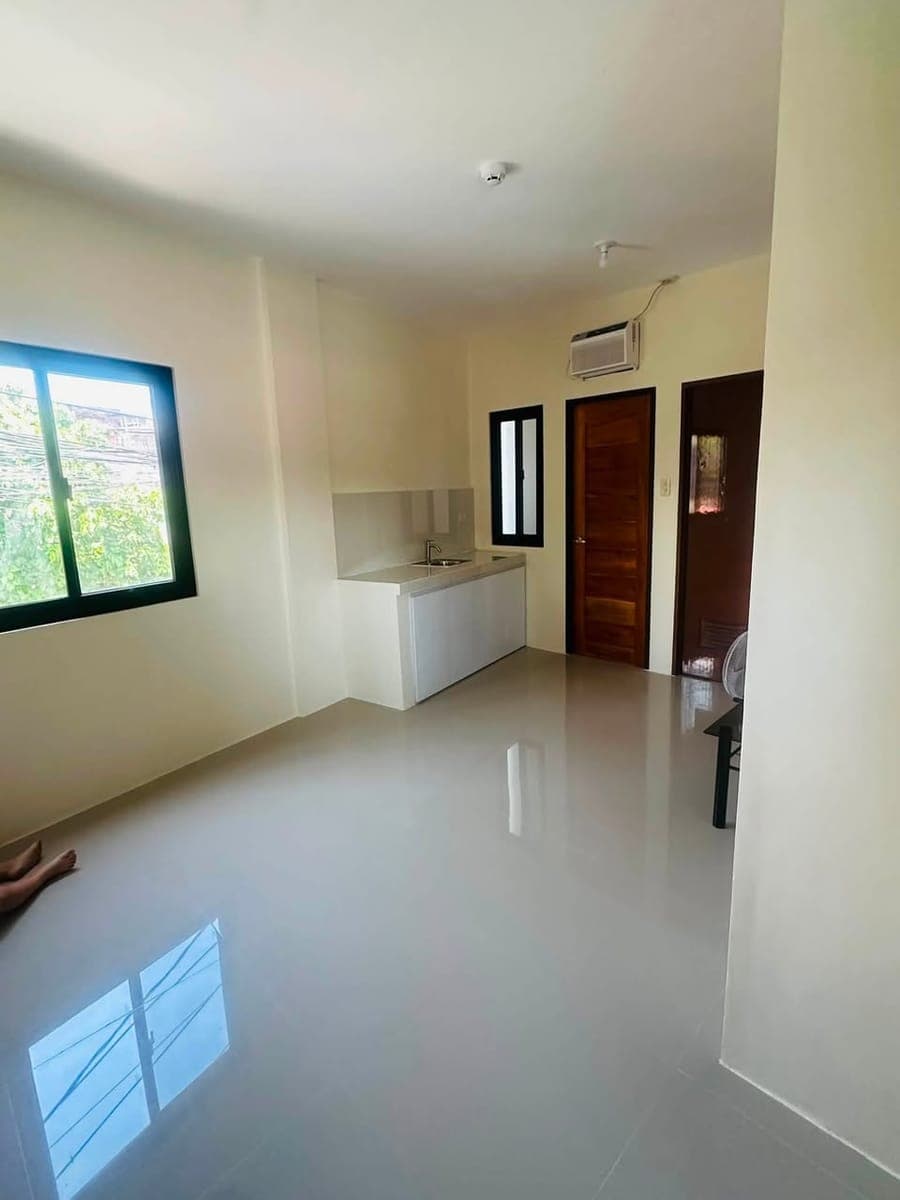 🏠 Studio-Type Unit for Rent – North Signal Village, Taguig City - photo 1