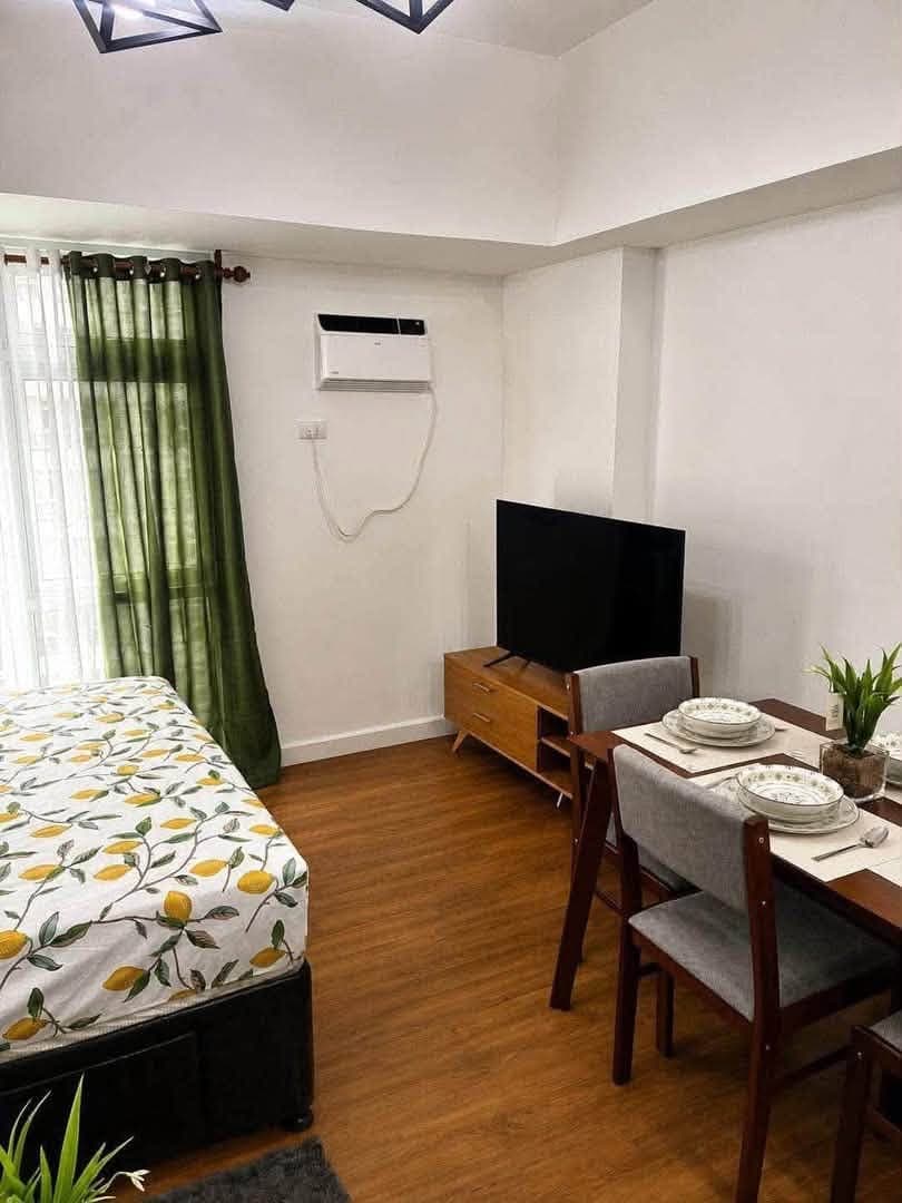 FOR RENT: THE VERANDA STUDIO UNIT - photo 1