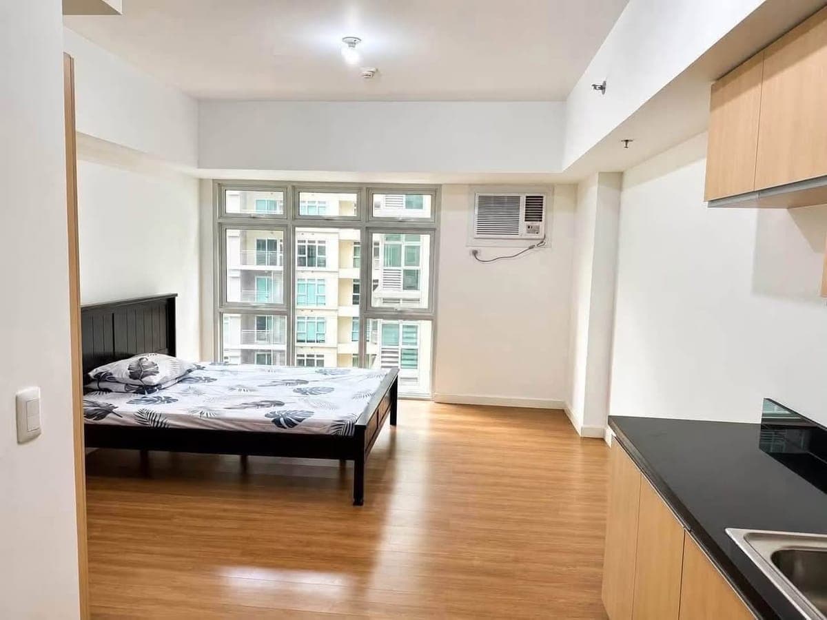 FOR RENT : THE VERANDA STUDIO UNIT - photo 1