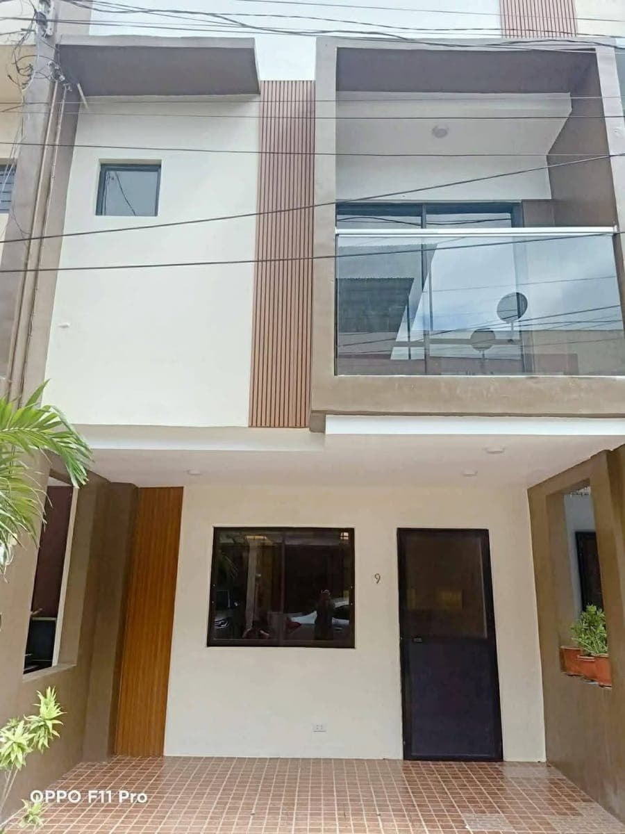 𝐅𝐎𝐑 𝐑𝐄𝐍𝐓: Newly Renovated Furnished House – Banawa, Cebu City 🏡✨ - photo 1