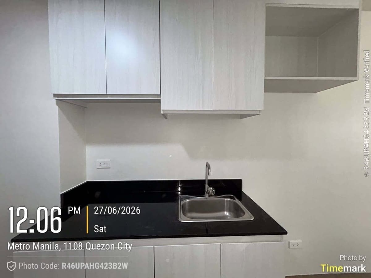 CONDO FOR RENT ( BARE UNIT) - photo 3
