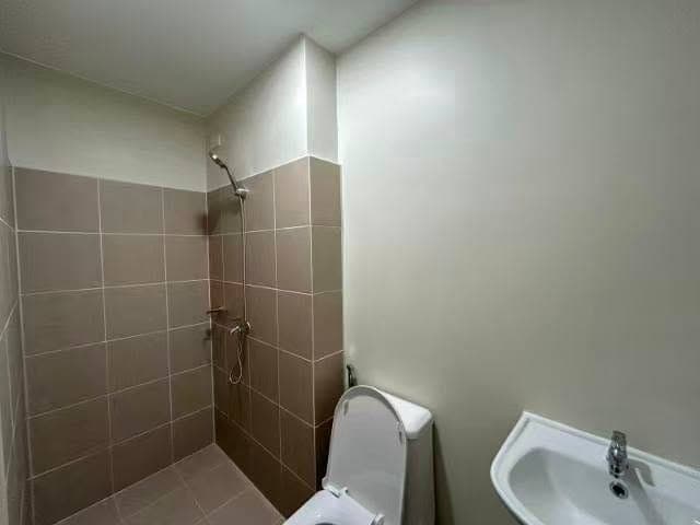QUEZON CITY |  Condo for Rent - photo 3