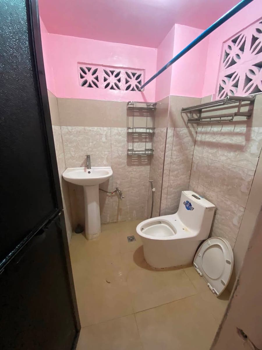 🏠 HOUSE FOR RENT – G2 VILLAGE, BRGY. PINAGSAMA, TAGUIG CITY - photo 4