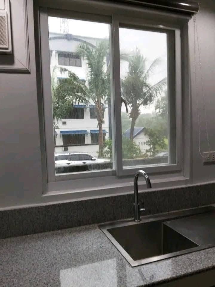 Studio Condo Unit for Rent in Taguig - photo 4