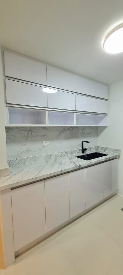 **FOR SALE OR LEASE — One Uptown Residence, BGC** - photo 4