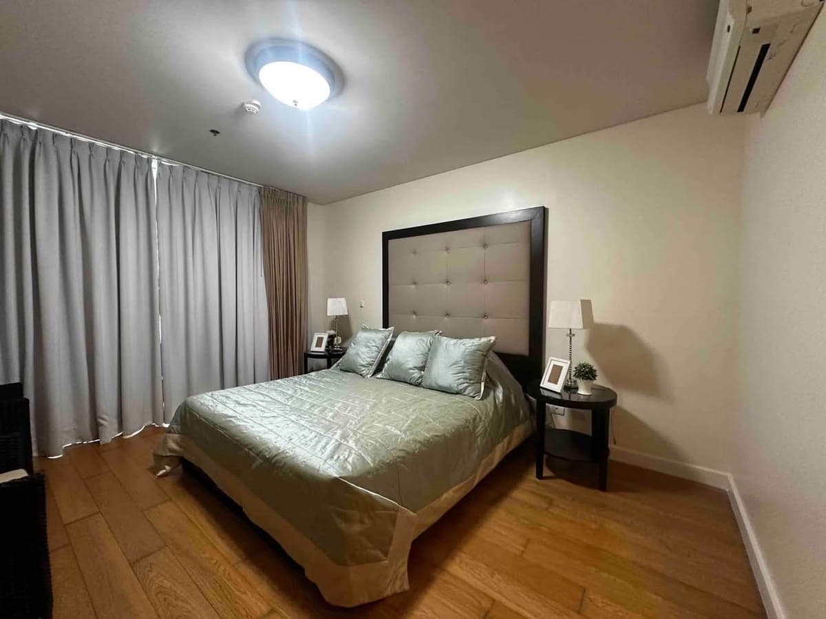 **FOR LEASE – PARK TERRACES** - photo 4