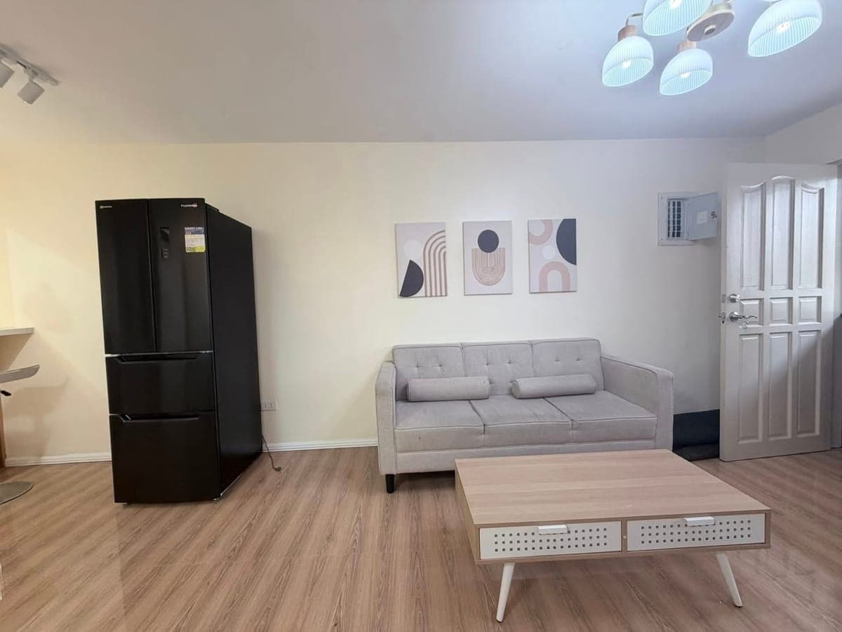Direct listing: FOR RENT Newly Renovated Furnished House – Banawa, Cebu City 🏡✨ - photo 4