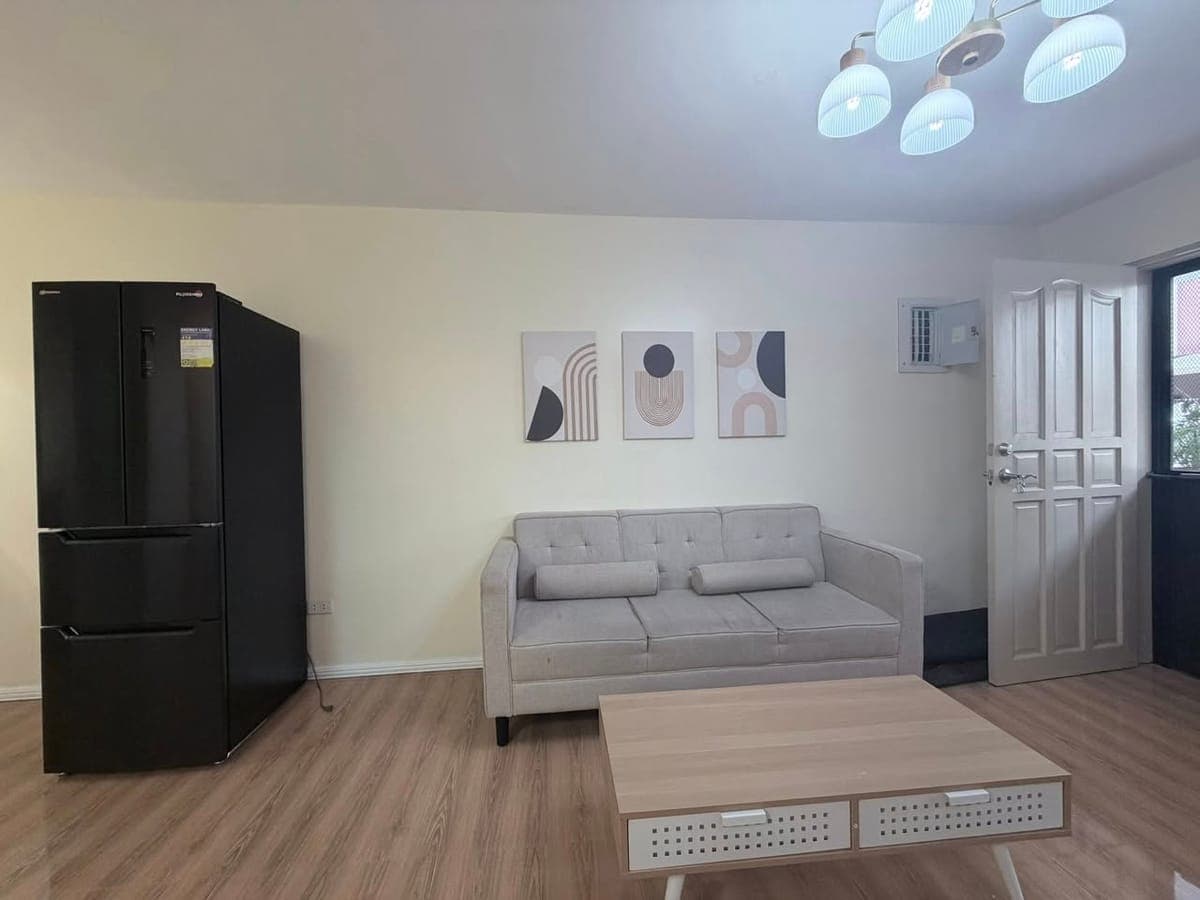 Direct listing: FOR RENT Newly Renovated Furnished House – Banawa, Cebu City 🏡✨ - photo 5