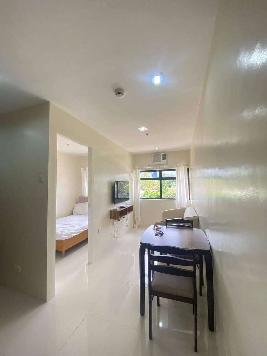 RPH-PL10354- FOR RENT – One-Bedroom Unit - photo 3