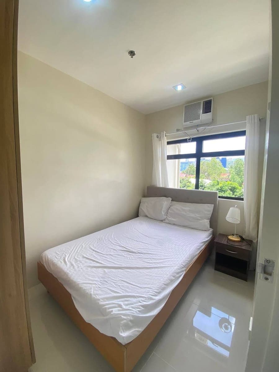 RPH-PL10354- FOR RENT – One-Bedroom Unit - photo 4