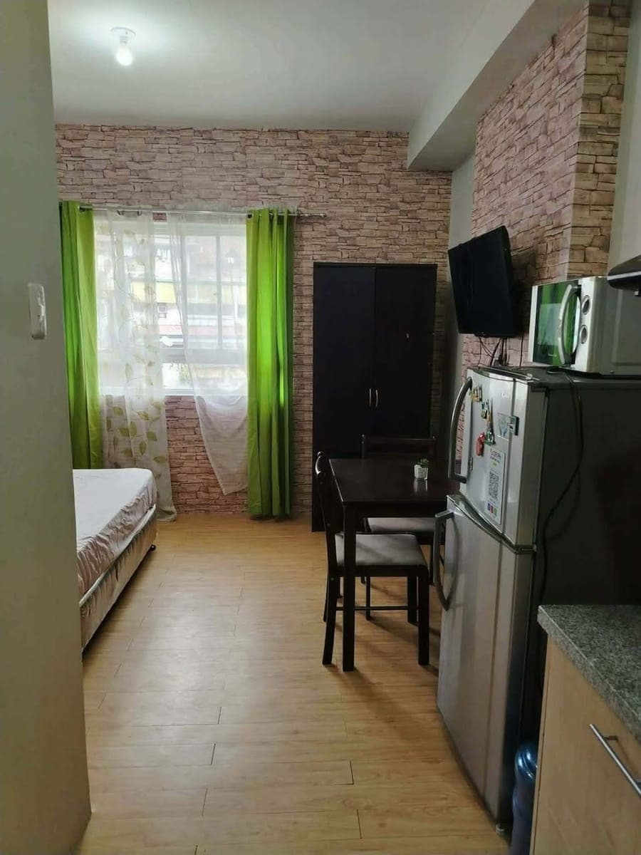 studio for rent - photo 1