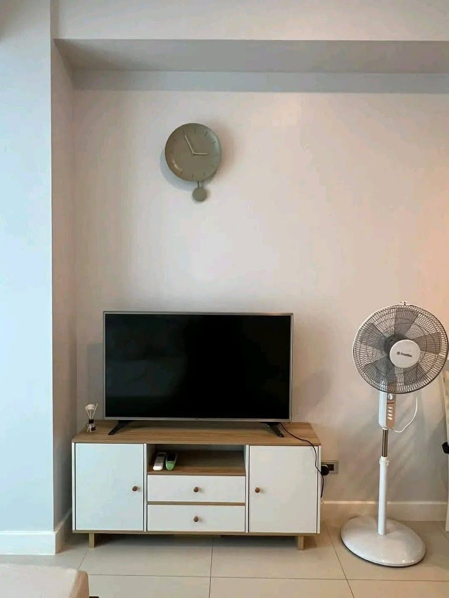 FOR RENT: Furnished Studio with washing machine at 38Park Avenue, IT Park, Lahug - photo 3