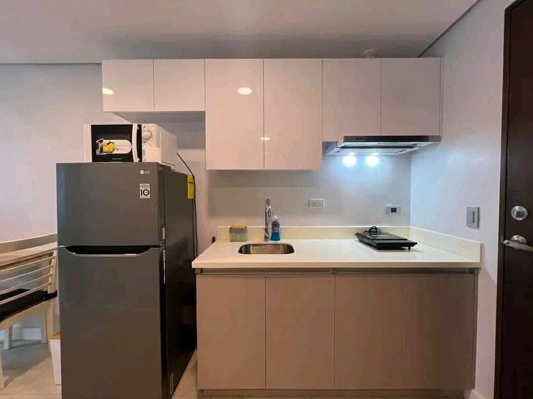 FOR RENT: Furnished Studio with washing machine at 38Park Avenue, IT Park, Lahug - photo 4