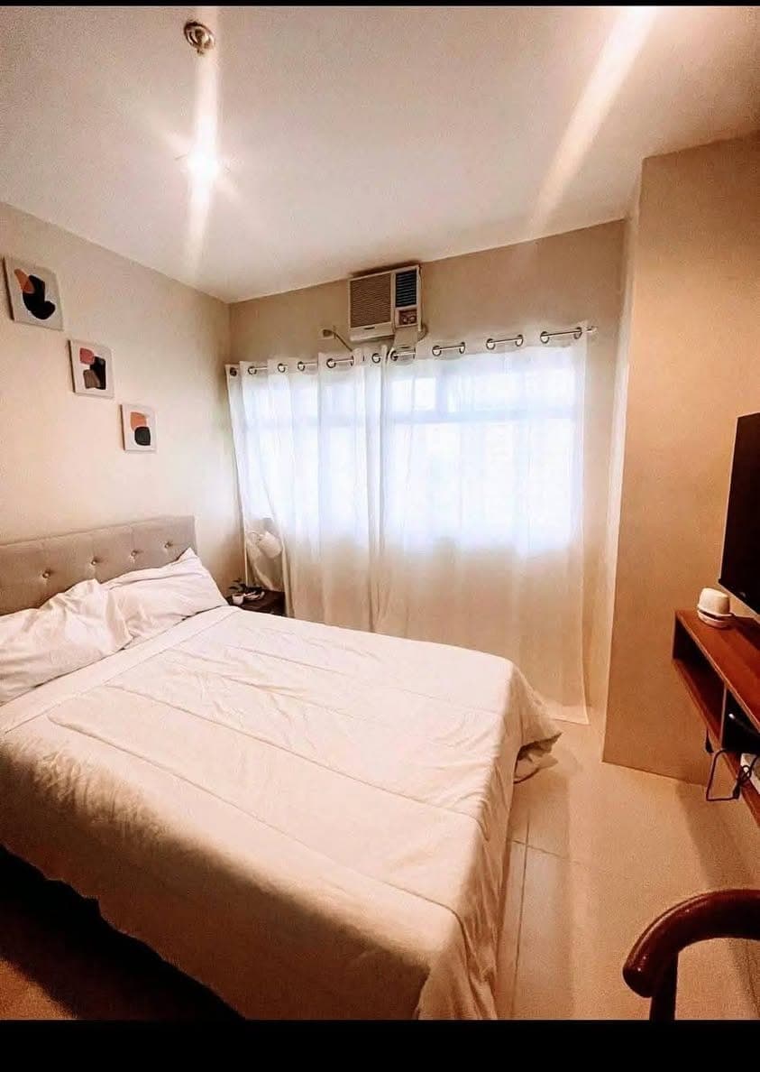 For Rent - photo 1