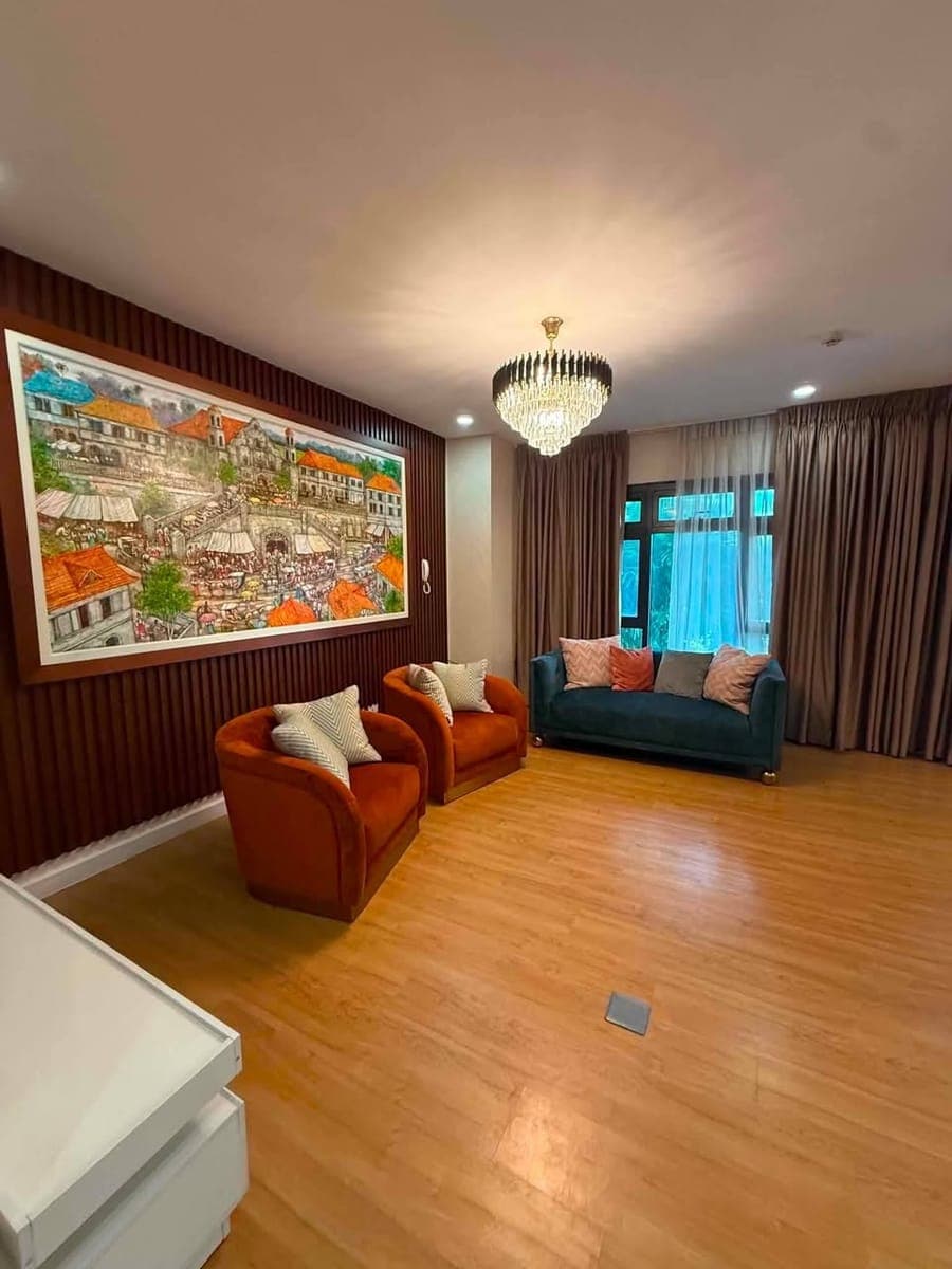 FOR LEASE - photo 2