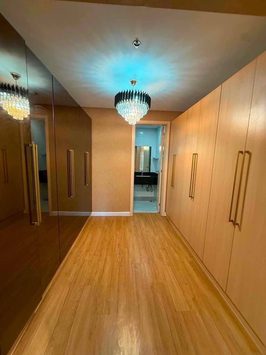 FOR LEASE - photo 3