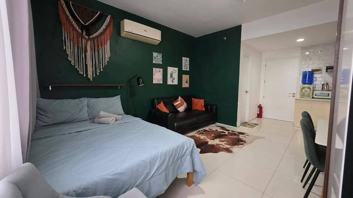 RELAXING & SPACIOUS studio type condo inside AVENIR Condo along the hiway - photo 3